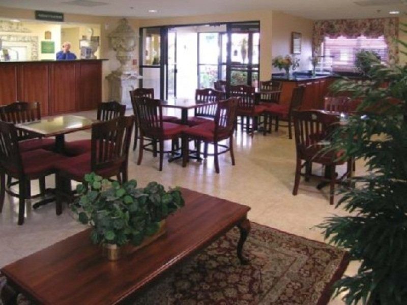 Best Western Fort Lauderdale Airport Cruise Port Exterior photo