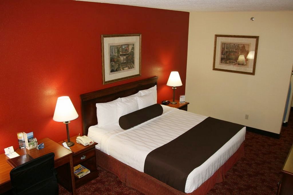 Best Western Fort Lauderdale Airport Cruise Port Exterior photo