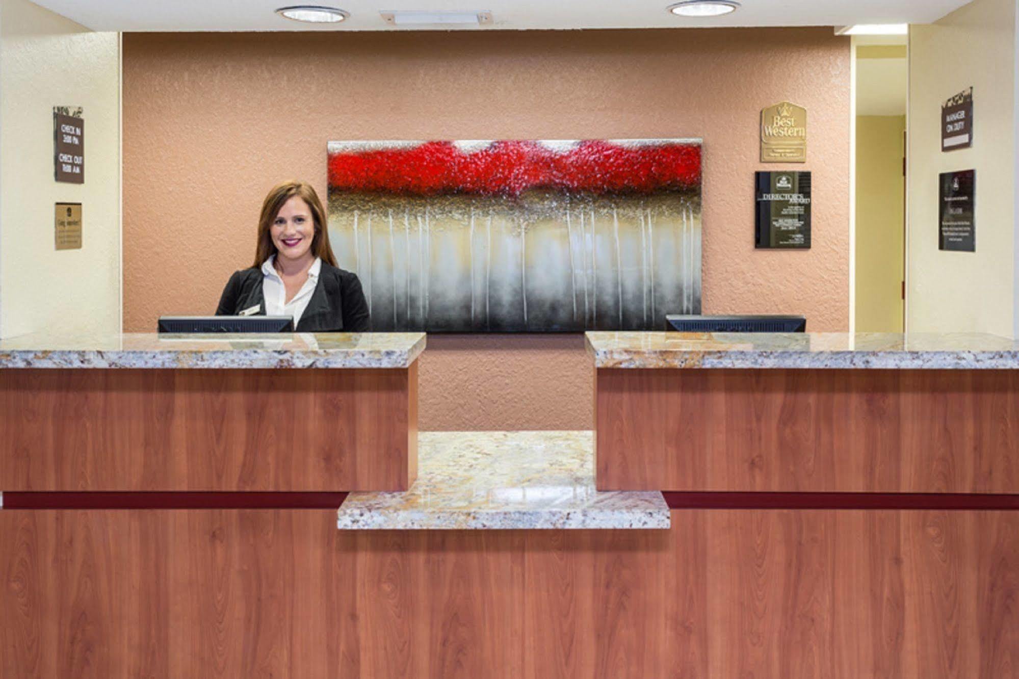 Best Western Fort Lauderdale Airport Cruise Port Exterior photo